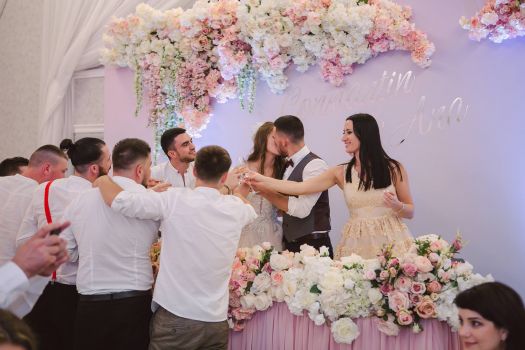 43042975 2198908170388447 6634204272940548096 o