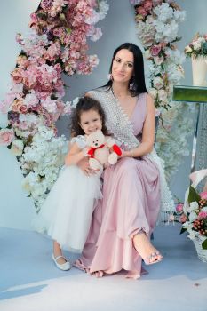 43119239 2198899497055981 7379409625969328128 o