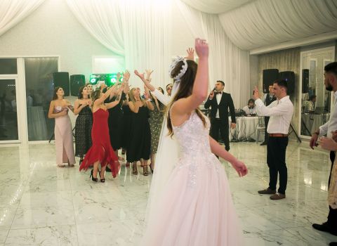 43166115 2198908850388379 7562351017753313280 o